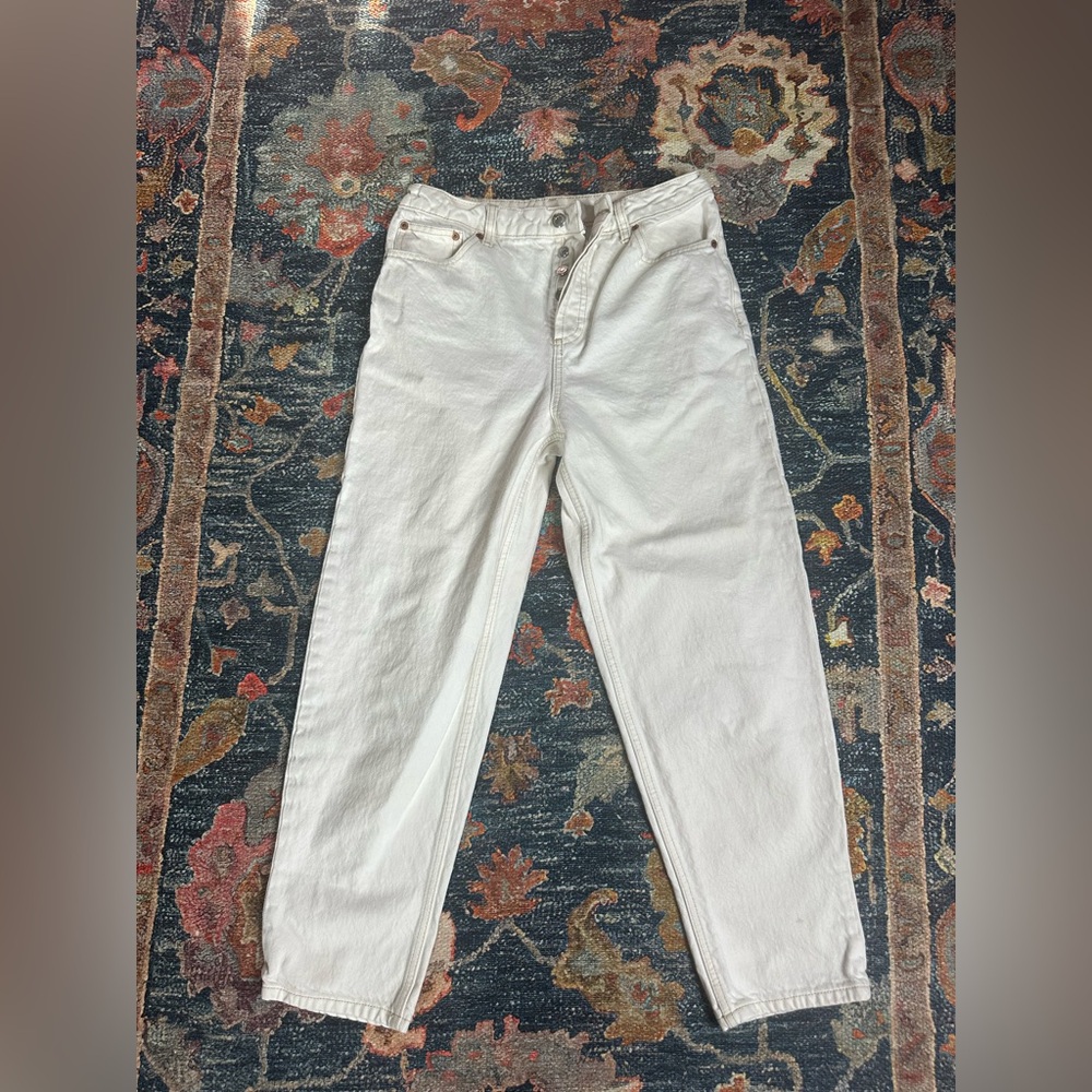 Top shop off white jeans